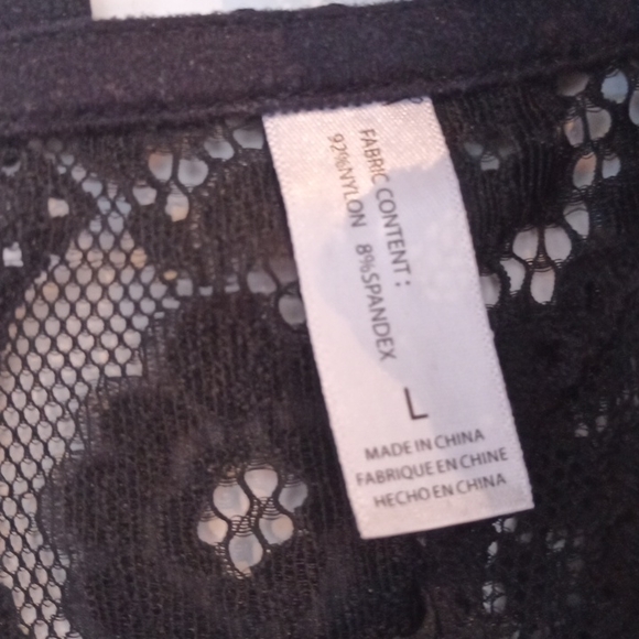 ❣️🔥💕 Pullover Black Embroidered Lace Bralette with Thin Removable Padded Cups - Picture 10 of 10